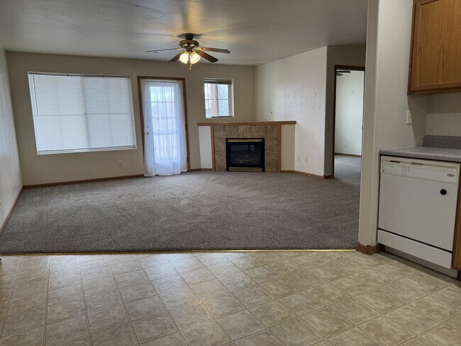 Photo - 111 N Shore Dr