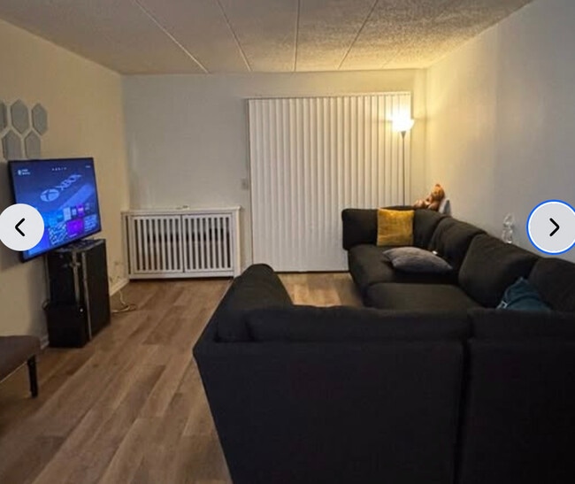 Photo - 806 Foxworth Blvd