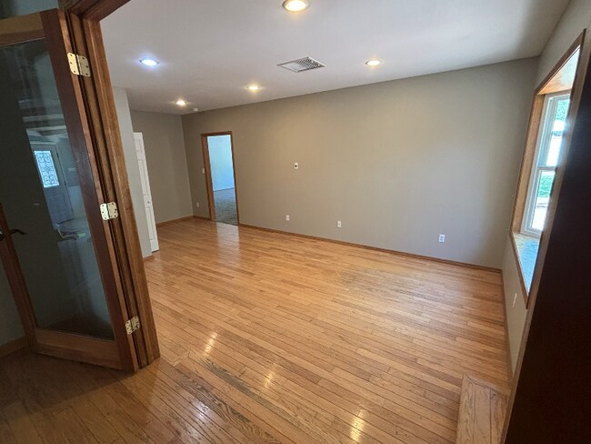 Photo - 240 Mesa Ave