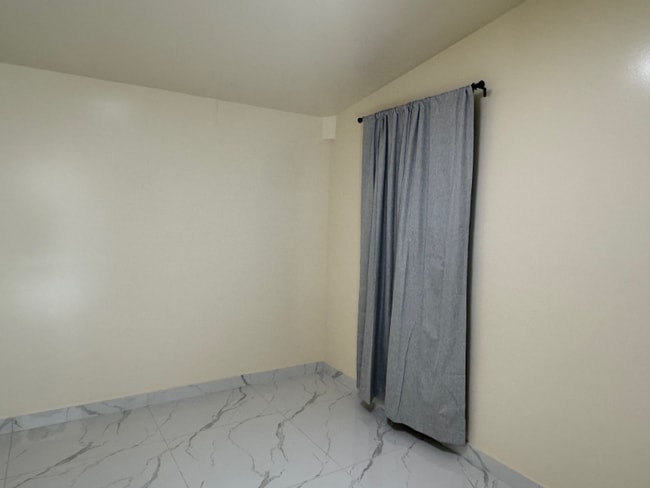 Photo - 1676 Hoonipo St