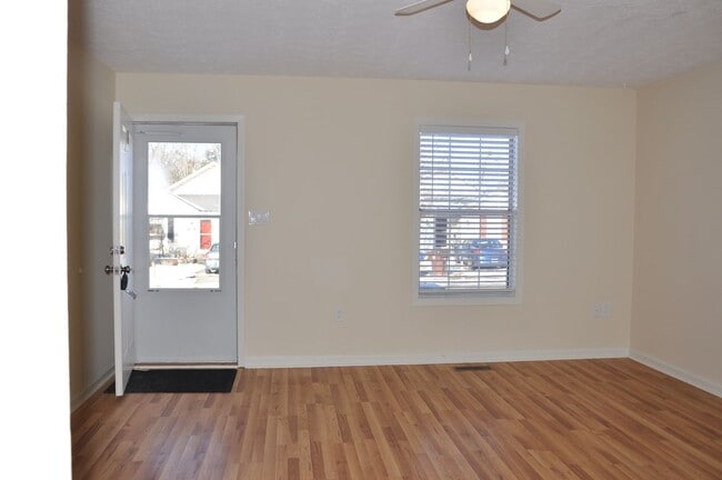 Photo - Winchester Duplex