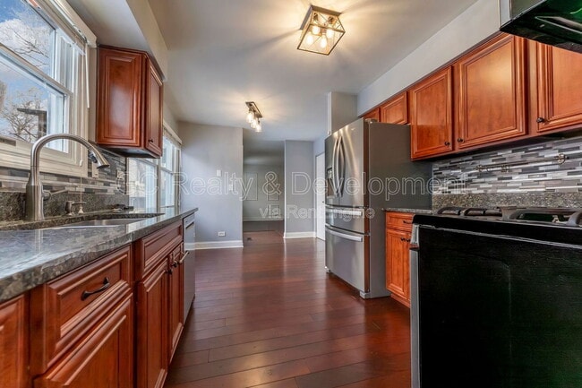 Photo - 1490 Brookside Dr