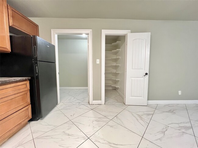 Photo - 12865 Birch Ln