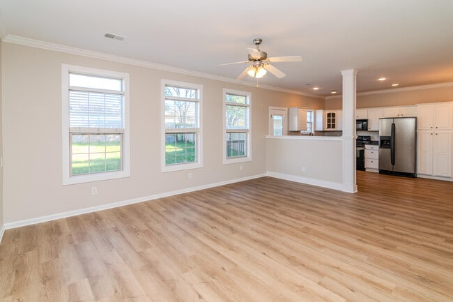 Photo - 188 Blue Heron Pl