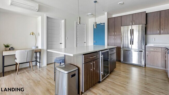 Photo - 11505 NE Yacht Harbor Dr Unit C408