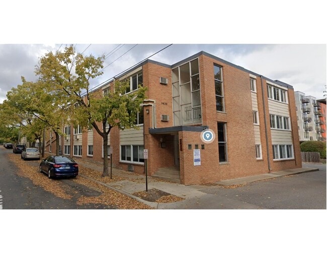 3720 West 32nd Street