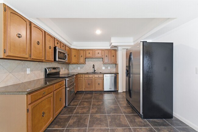 Photo - 8614 Oakford Dr