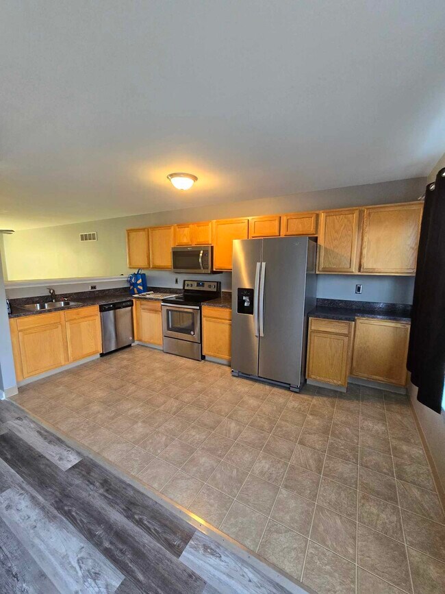 Photo - 173 Bonnybrook Rd