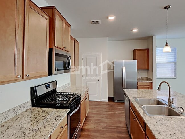 Photo - 14221 W Georgia Dr