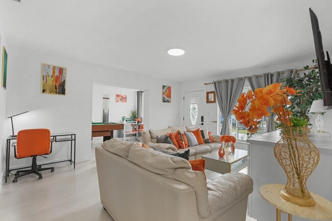 Photo - 3880 NW 5th St