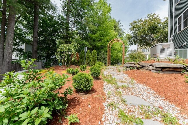Photo - 5 Lowther Pl
