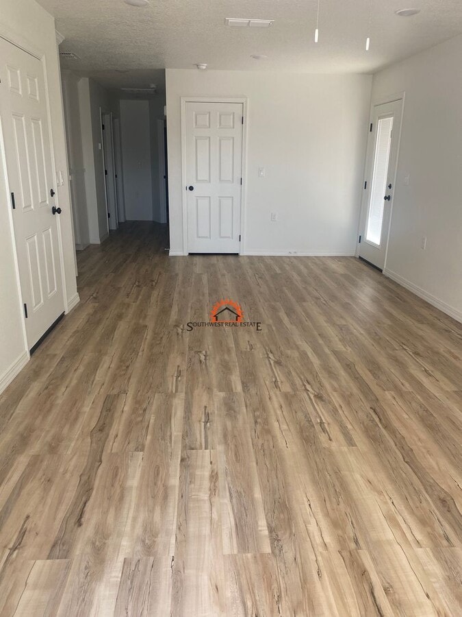 Photo - 2736 Aldrich Rd Unit A