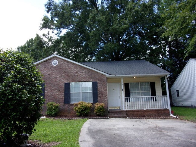 Building Photo - 2 Bedroom 2 Bath Duplex near Cherry Park Unit 1073