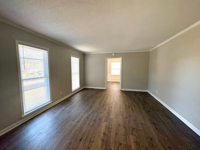 Photo - 60 Franwood Dr