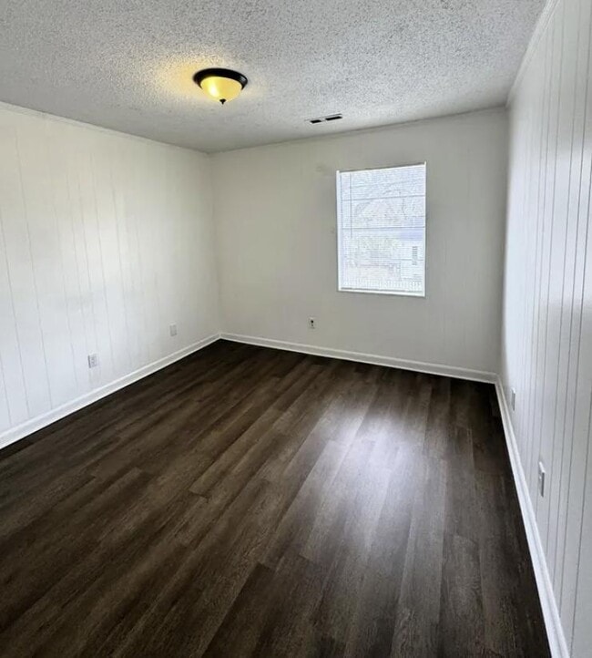 Photo - 4101 Mc Vay St SW