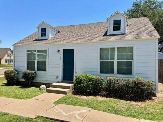 Photo - 1701 Avenue T