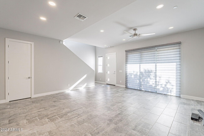 Photo - 2645 E Osborn Rd