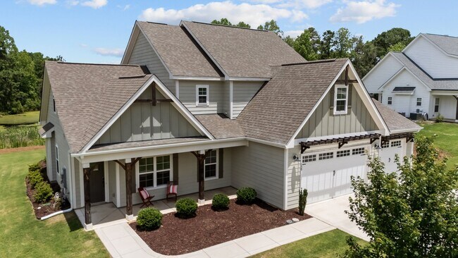 130 Amelia Dr