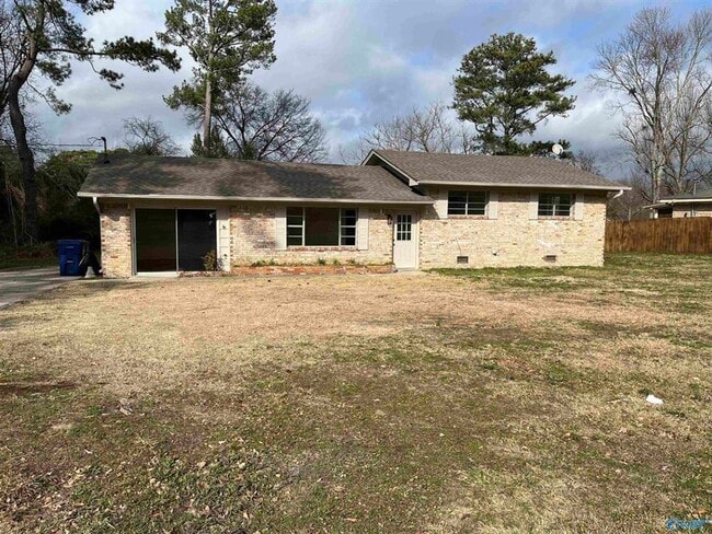 Building Photo - Rental Home In Albertville