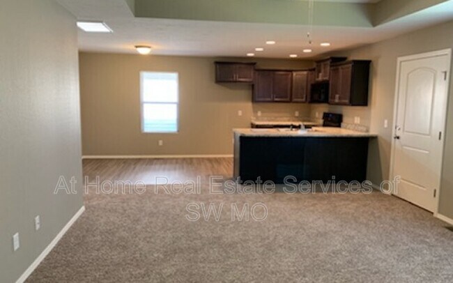 Photo - 4537 W Tarkio St