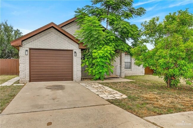 3302 N Cognac Dr