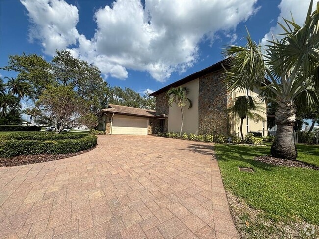 Building Photo - 10073 S Yacht Club Dr Rental