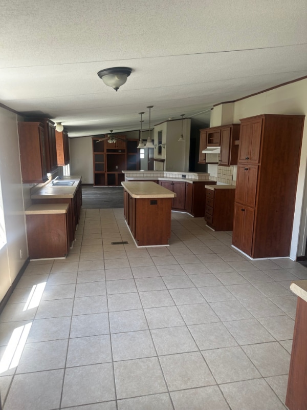 Photo - 412 Greenfield Dr