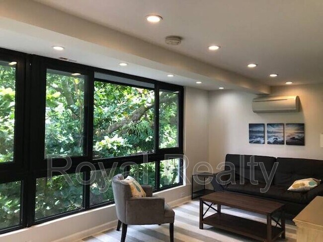 Photo - 21 Kepola Pl Unit A