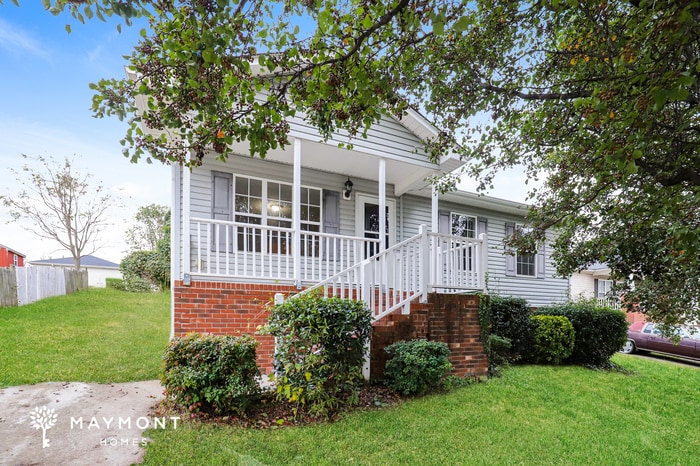 Photo - 1350 Woodruff Glen Dr