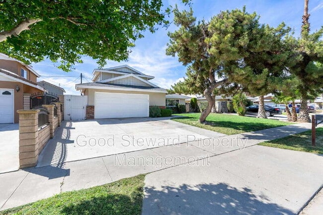 Photo - 6485 Clovis Pl