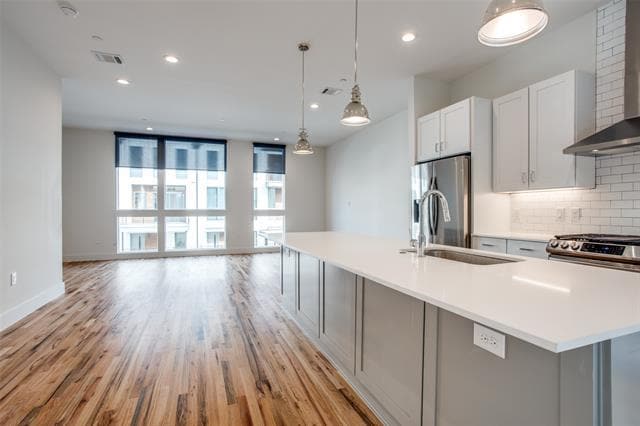 Photo - 2128 Ashby St