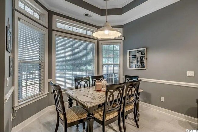 Photo - 2314 Clandon Dr