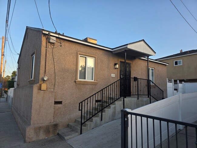 Building Photo - 2136 Del Amo Blvd Unit 2136 Del Amo Blvd.