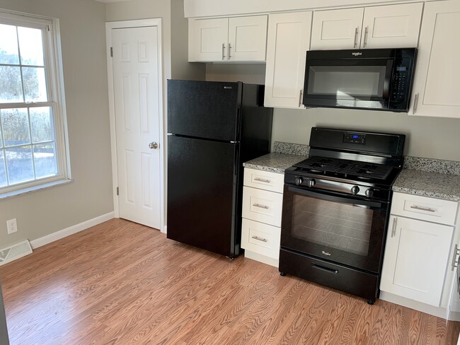 Photo - 1789 Patrick Pl