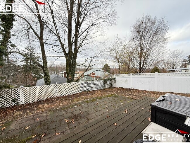 Photo - 110 Pine Hill Cir Unit 4