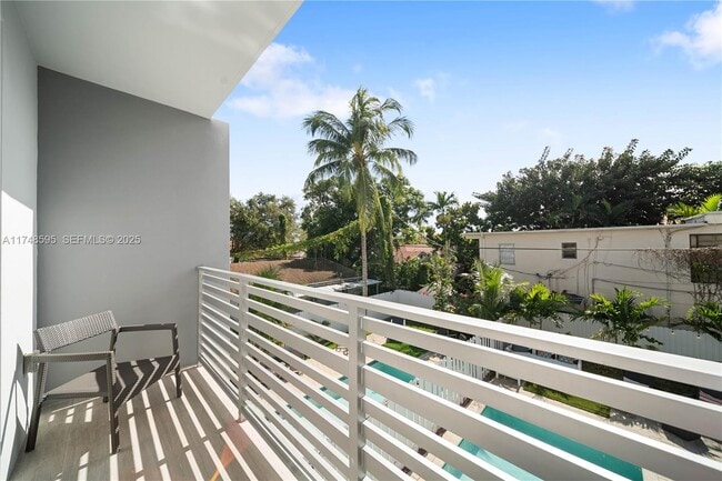 Photo - 3570 SW 23rd St