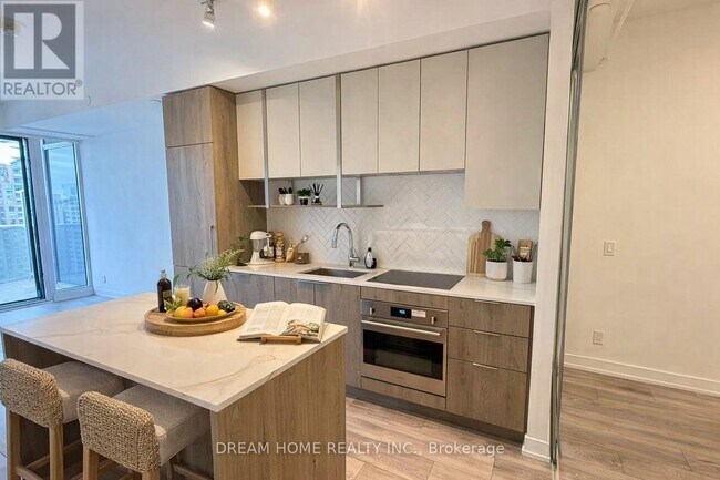 Photo - 15 Holmes Ave Unit 1503