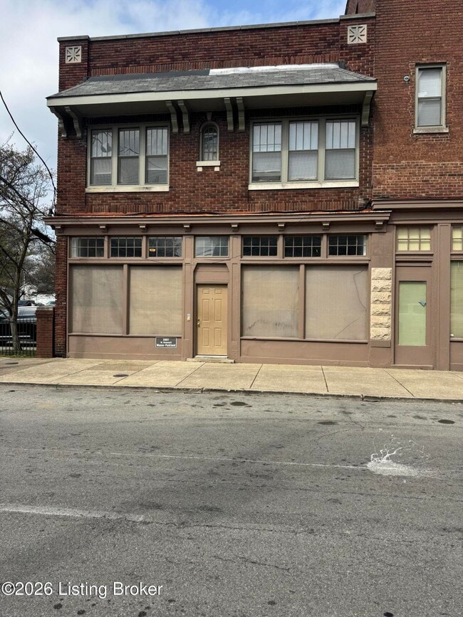 Building Photo - 2807 Dumesnil St Unit 101