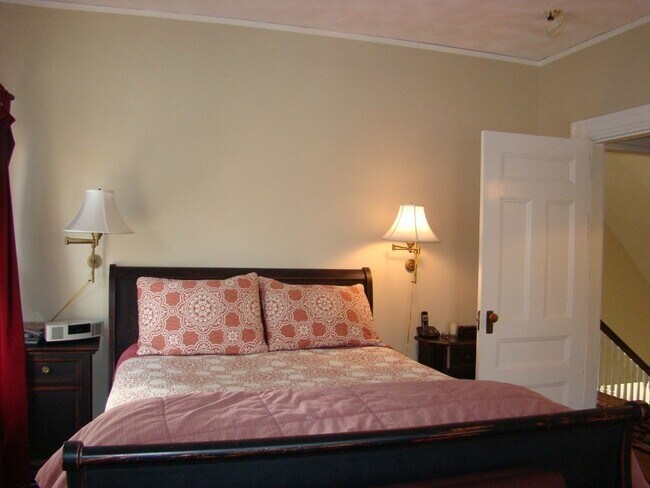 Photo - 111 Lake View Ave Unidad n/a