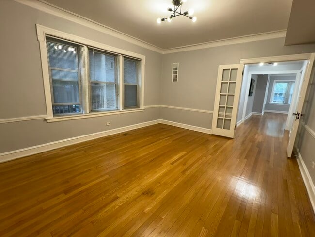 Photo - 4907 N Washtenaw Ave Unit 1