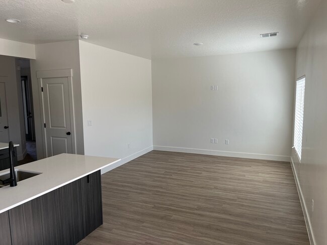 Front room - 5643 S Duel Ln