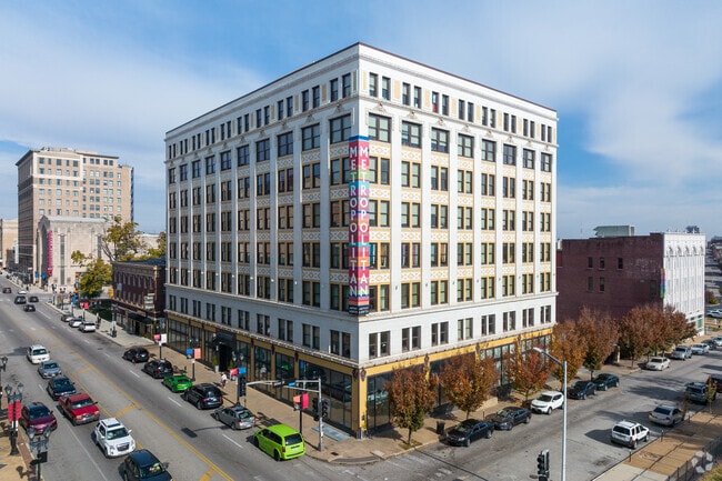Metropolitan Lofts