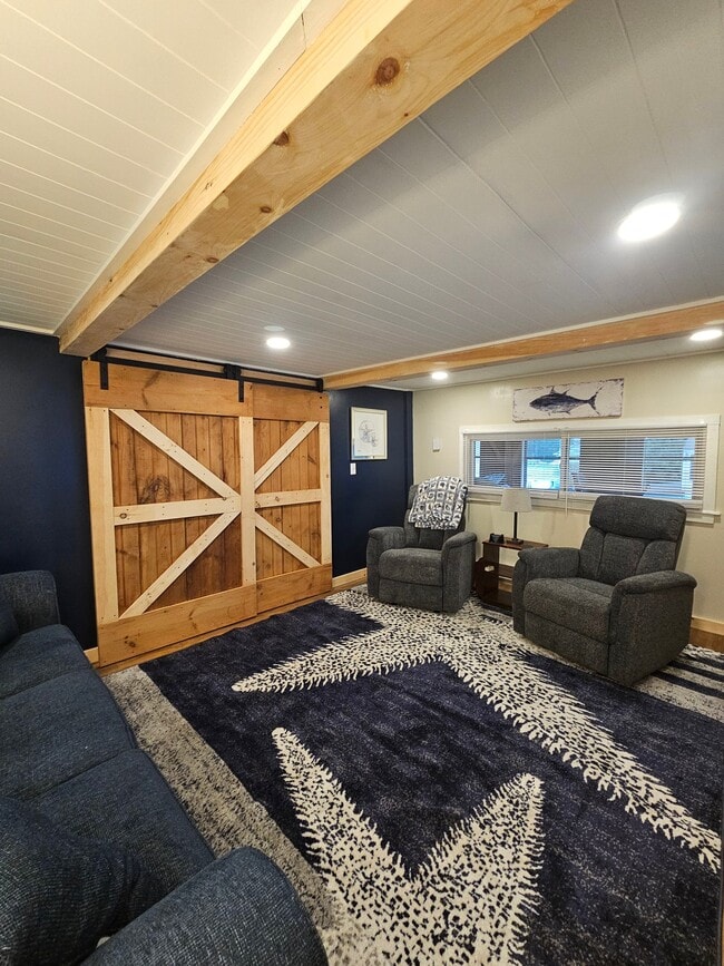 19 Seaview Ave Unit 2