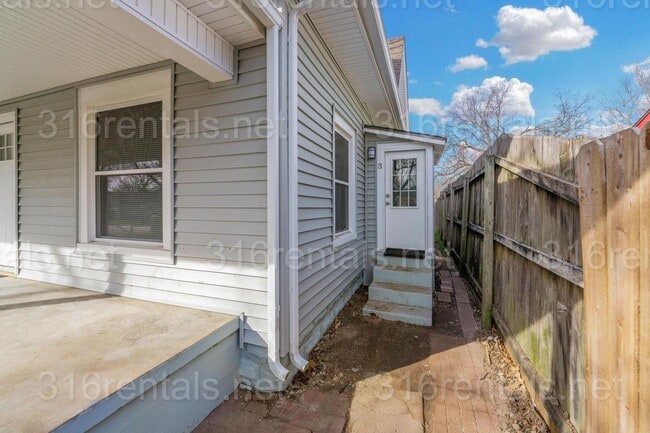 Photo - $750 - Studio / 1 bath - Beautiful newly renovated Multi-family home located in Delano Unit 3