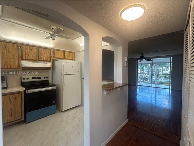 Photo - 6750 Royal Palm Blvd Unit 204E
