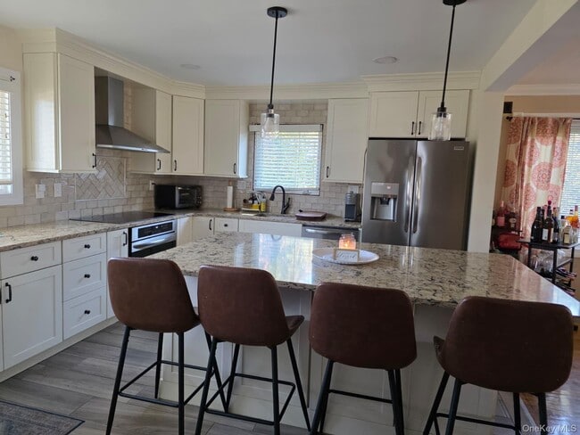 Photo - 838 Pepperidge Rd