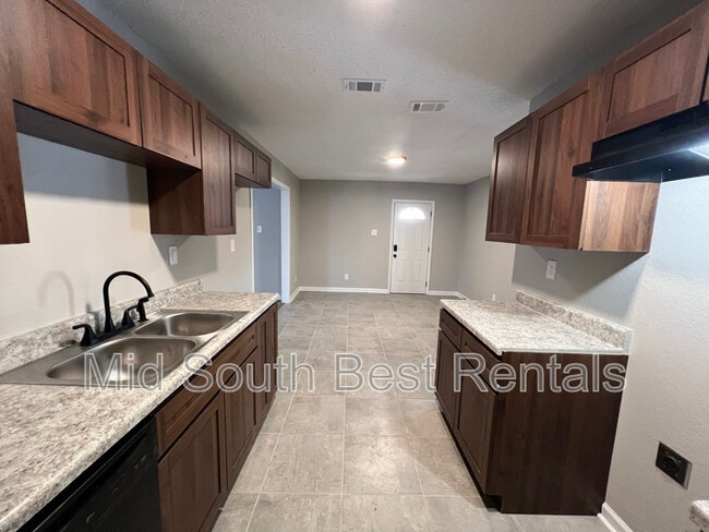 Photo - 4279 Coventry Dr