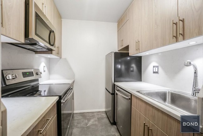 433 West 43rd Street