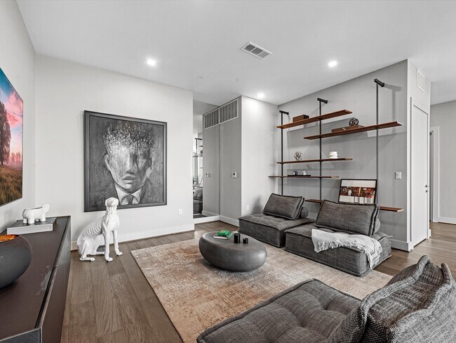 Photo - 1711 Allen Pkwy Unit 2102