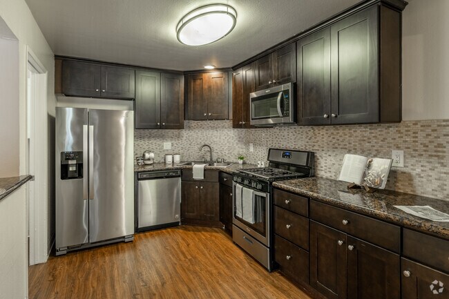 2BR, 2BA - Cannes - 1,185SF - Kitchen